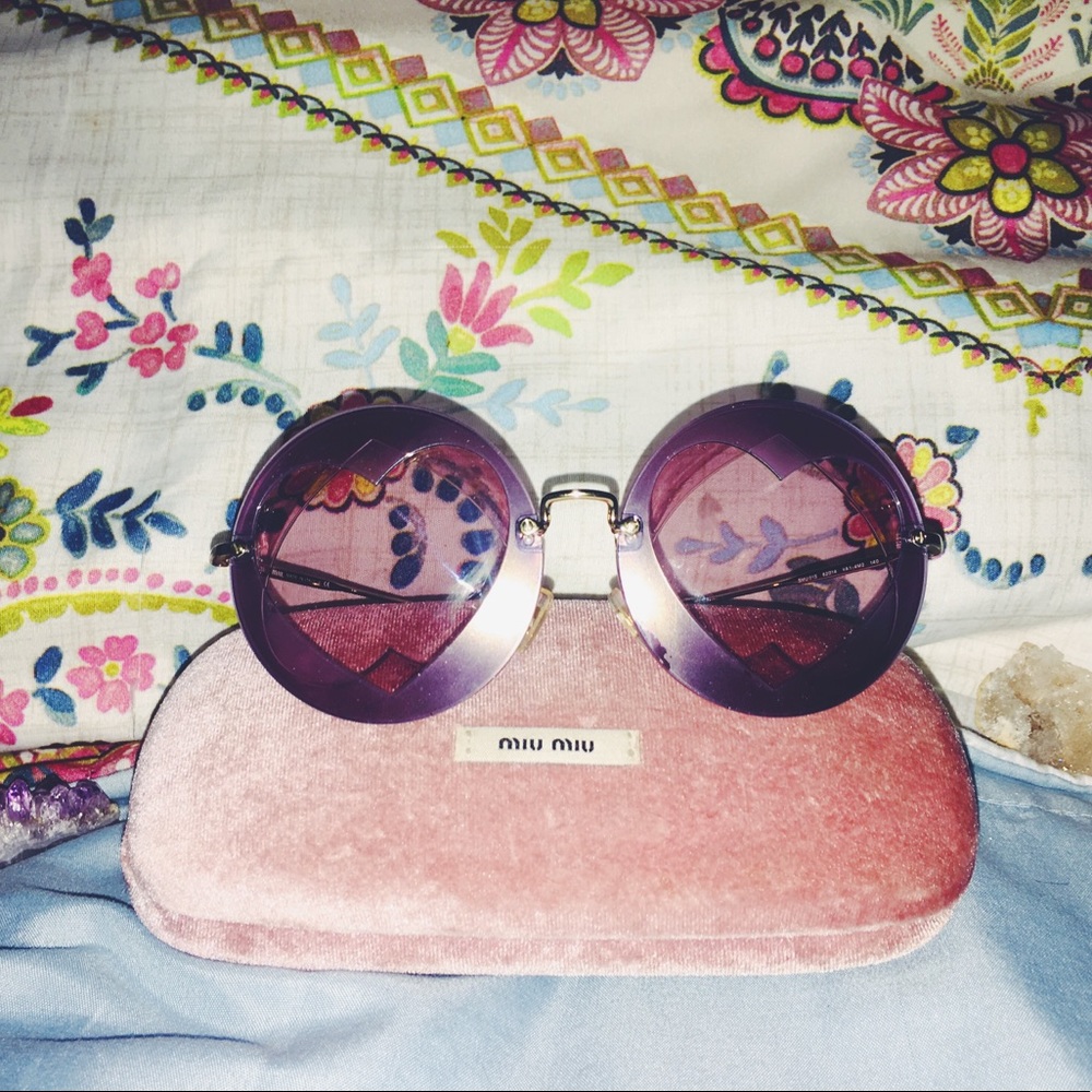 Miu Miu MU 10N sunglasses